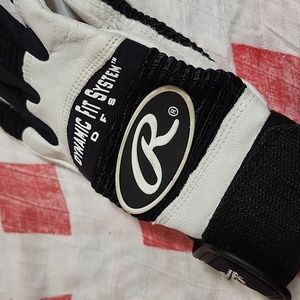 Rawlings Dynamic Fit System Left-Handed Batting Glove - Adult Size